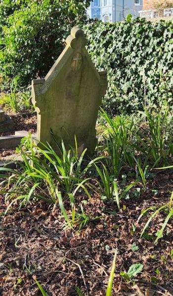 image of headstone for Oliver Holden