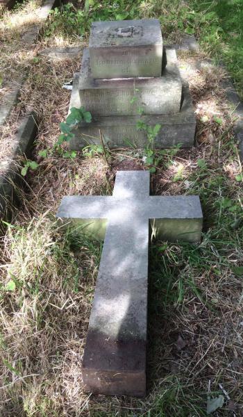 Mary Vaughan (buried 1901) headstone
