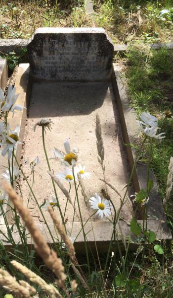Edward Owen (buried 1925) headstone