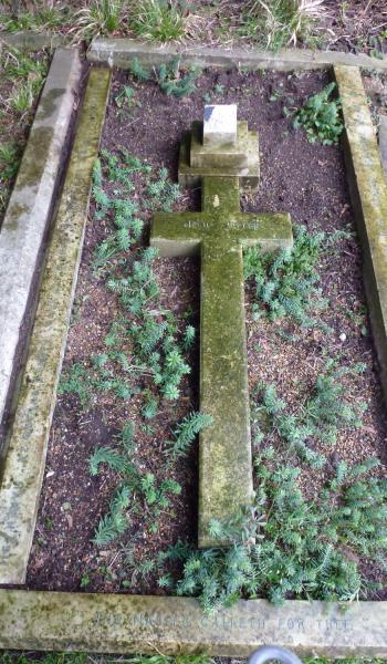 Frederick McLaughlin (buried 1911) headstone