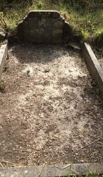 Walter Parsons (buried 1928) headstone