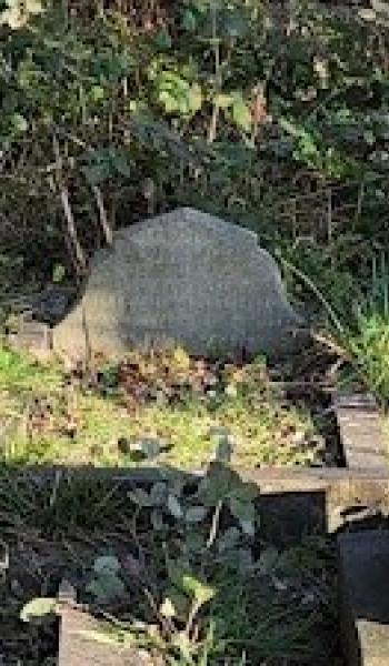 Image of headstone for Ivor Bell