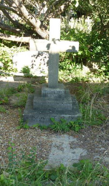 Harriet Milne (buried 1930) headstone