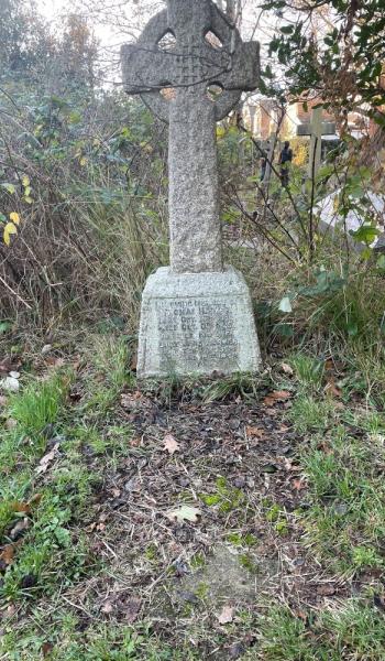Image of the headstone for Thomas Harker
