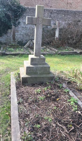 Image of headstone for Edwin Baker