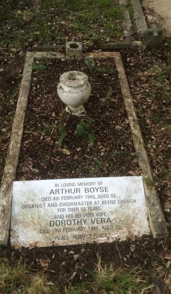 Arthur Boyse (buried 1940) headstone