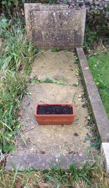 Winifred Hazell (buried 1932) headstone