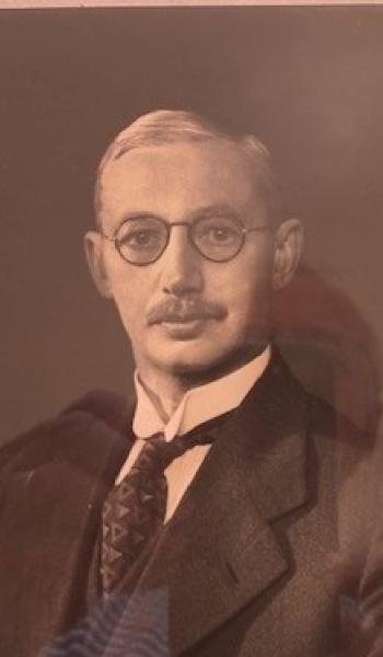 Hector Leak portrait