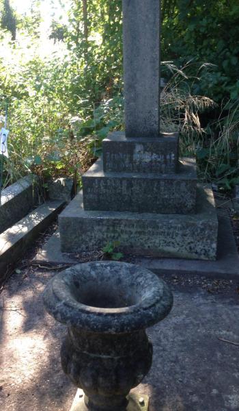 James White (buried 1921) headstone