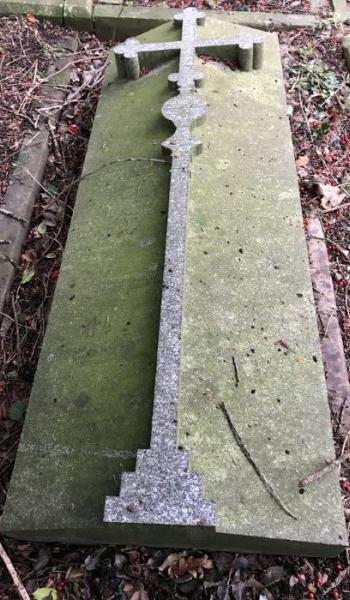 John Raven (buried 1886) headstone