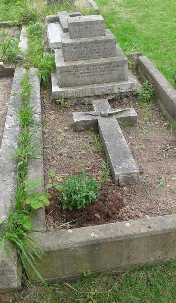 Leicester Keppel (buried 1917) headstone