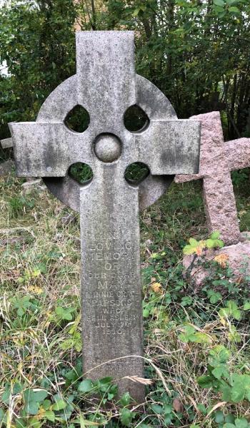 Image of headstone for Minnie Parsons
