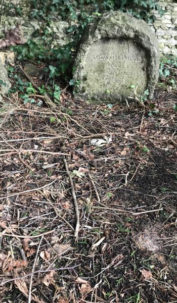 Susan Lucas (buried 1930) headstone