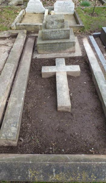 Thomas Prickett (buried 1902) headstone