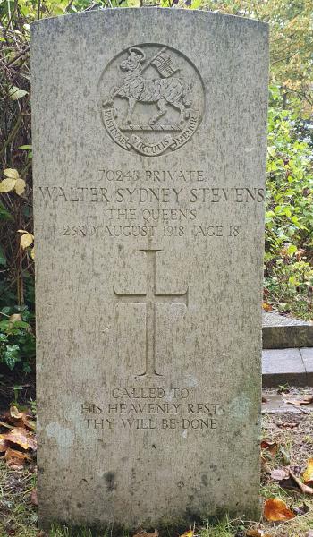 Walter Stevens (buried 1918) headstone