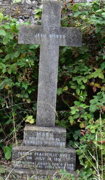 Image of headstone for Charles Whitcomb