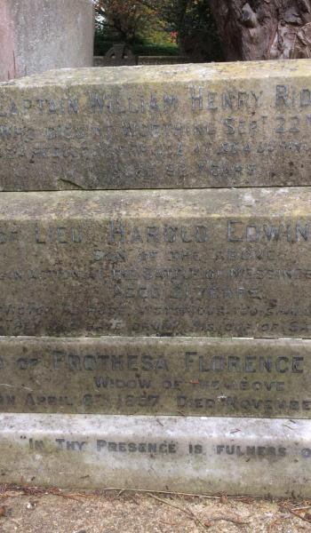 Prothesa Ridgway (buried 1942) headstone